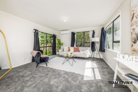 Photo of property in 2/9 Janese Place, Weymouth, Auckland, 2103
