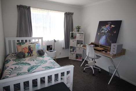 Photo of property in 127a Victoria Avenue, Hokowhitu, Palmerston North, 4410