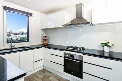 Photo of property in 1 Sapling Lane, Glenview, Hamilton, 3206