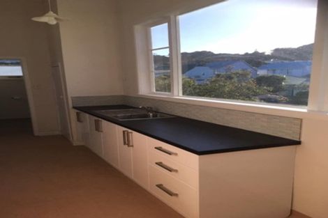 Photo of property in 73 Wilson Street, Newtown, Wellington, 6021
