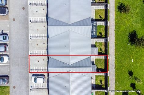 Photo of property in 17 Valour Lane, Papakura, 2110