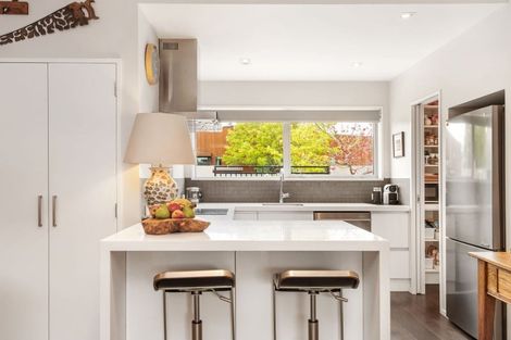 Photo of property in 5 Knowles Street, Merivale, Christchurch, 8052