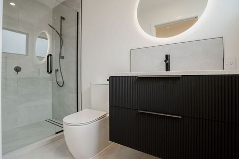 Photo of property in 19 Shelduck Road, Jacks Point, 9371