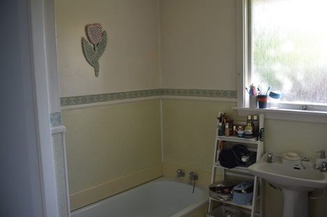 Photo of property in 151 Avonhead Road, Avonhead, Christchurch, 8042