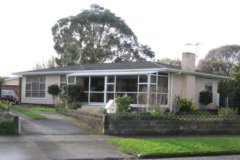 Photo of property in 53 Ruamahanga Crescent, Terrace End, Palmerston North, 4410