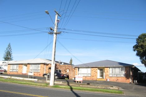 Photo of property in 1/2 Browns Road, Manurewa, Auckland, 2102