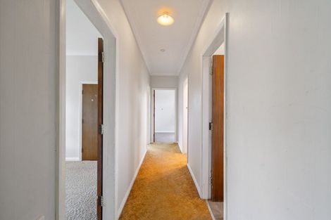 Photo of property in 14 Gordon Terrace, Hunterville, 4730