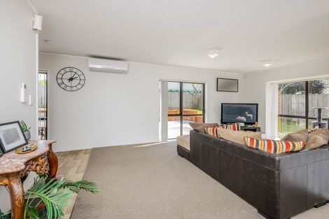 Photo of property in 8 Colt Place, Randwick Park, Auckland, 2105