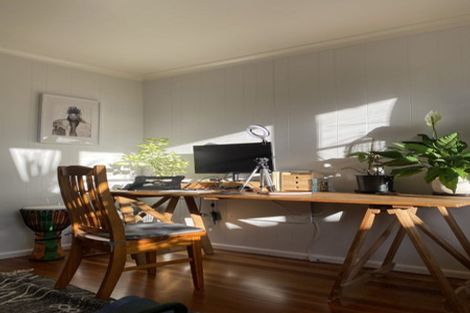 Photo of property in 34 Karewa Street, Castlecliff, Whanganui, 4501