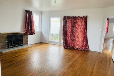 Photo of property in 339 Main Road, Huapai, Kumeu, 0810