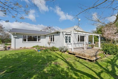 Photo of property in 120 Waihakeke Road, Waihakeke, Carterton, 5792