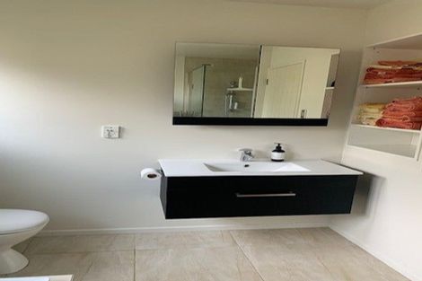 Photo of property in 1/20 Rangitoto Terrace, Milford, Auckland, 0620