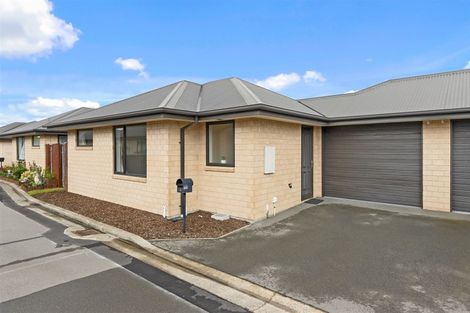 Photo of property in 8 Cris Lodge Courts, Hornby, Christchurch, 8042