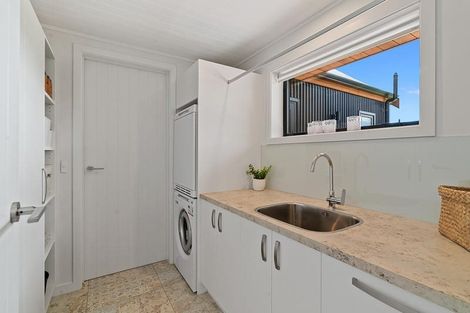 Photo of property in 1 Stout Terrace, Cromwell, 9310