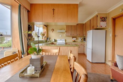 Photo of property in 18 Frank Street, Gore, 9710