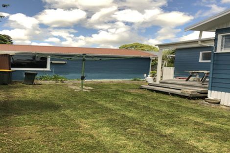 Photo of property in 40 Awaroa Road, Helensville, 0800