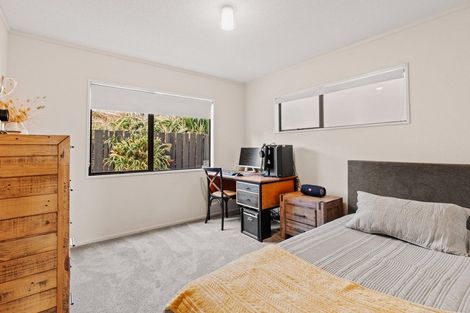 Photo of property in 8 Langstone Street, Welcome Bay, Tauranga, 3112