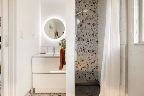 Photo of property in 78 Princes Street, Cambridge, 3434