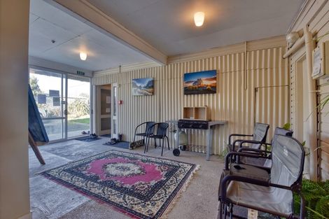 Photo of property in 529 Waikawa-curio Bay Road, Curio Bay, Tokanui, 9884