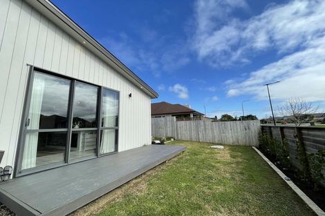Photo of property in 187 Matua Road, Kumeu, 0810