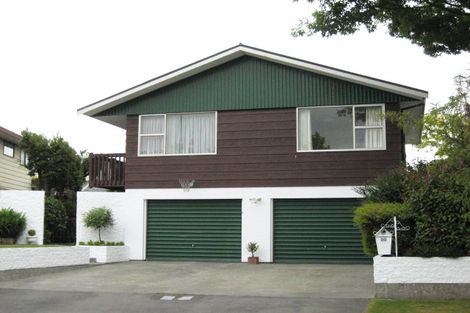 Photo of property in 20 Highland Place Avonhead Christchurch City