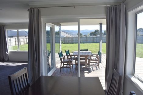 Photo of property in 8 Hartley Avenue, Carterton, 5713