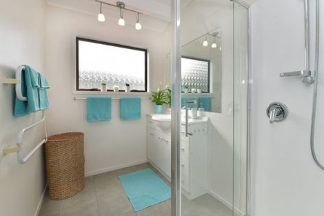 Photo of property in 12b Brandon Road, Manly, Whangaparaoa, 0930