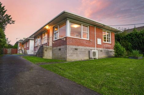 Photo of property in 1/229 Glenfield Road, Hillcrest, Auckland, 0627