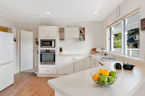 Photo of property in 5 Rimu Rise, Albany, Auckland, 0632