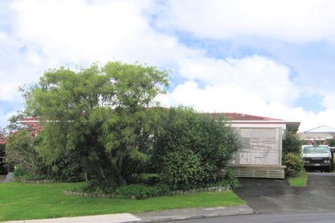 Photo of property in 1/4 Rachael Place, Farm Cove, Auckland, 2012