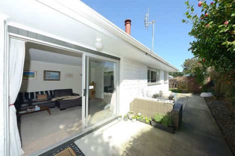 Photo of property in 1/18 Pahau Place, Cracroft, Christchurch, 8025