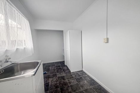 Photo of property in 2/404 Gloucester Street, Taradale, Napier, 4112