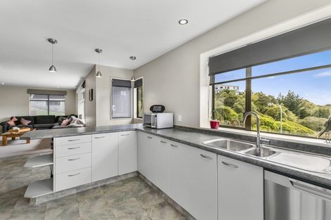 Photo of property in 5 Avonlea Grove, Belmont, Lower Hutt, 5010