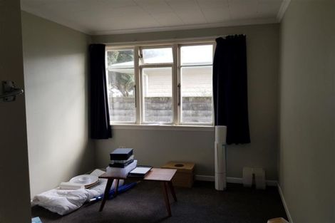 Photo of property in 35 Richmond Street, Fitzroy, New Plymouth, 4312