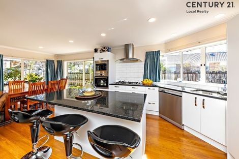 Photo of property in 55a Kelvin Road, Papakura, 2110