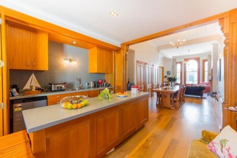 Photo of property in 7b Victoria Road, Mount Maunganui, 3116