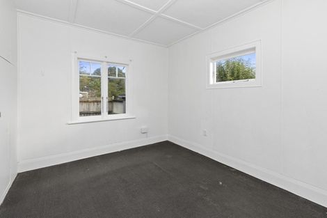 Photo of property in 8 Rata Street, Helensville, 0800