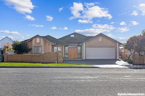 Photo of property in 128 Lake Terrace Road, Burwood, Christchurch, 8061