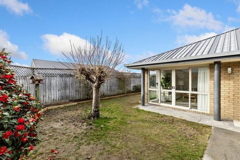 Photo of property in 32 Surfers Place, North New Brighton, Christchurch, 8083