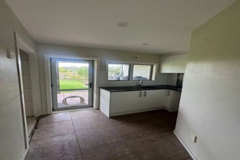 Photo of property in 5 Stapleford Crescent, Browns Bay, Auckland, 0630