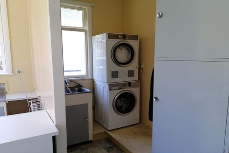 Photo of property in 41 Norton Park Avenue, Fairfield, Lower Hutt, 5011