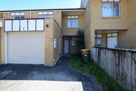 Photo of property in 2/17 Charlenne Close, Ranui, Auckland, 0612