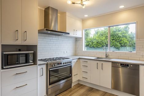 Photo of property in 16 Jupiter Street, Milson, Palmerston North, 4414