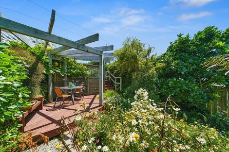 Photo of property in 15 Kahurangi Heights, Aotea, Porirua, 5024