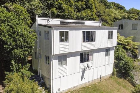 Photo of property in 13 Haven Grove, Naenae, Lower Hutt, 5011