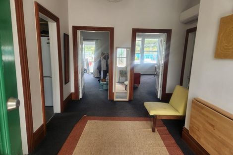 Photo of property in 1/12 Myrtle Crescent, Mount Cook, Wellington, 6021