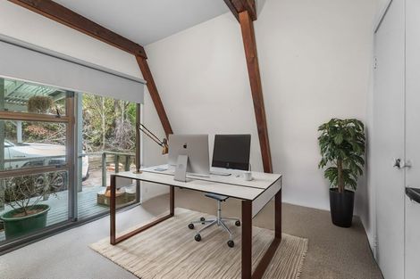 Photo of property in 40 Gledstane Road, Stanmore Bay, Whangaparaoa, 0932