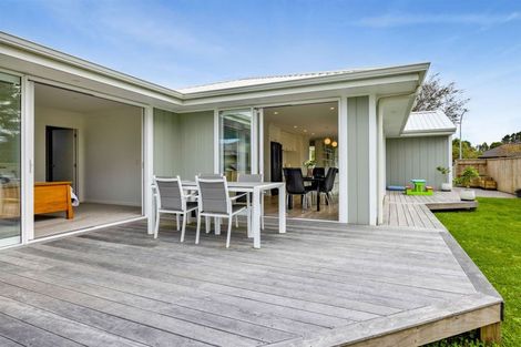 Photo of property in 53 Maire Street, Inglewood, 4330