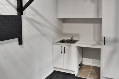 Photo of property in 37c Tabitha Crescent, Henderson, Auckland, 0612