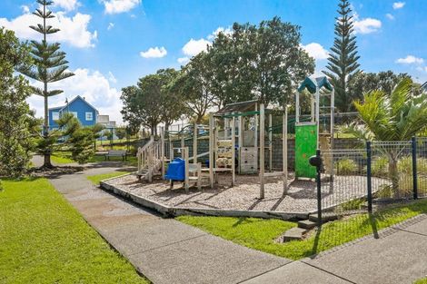Photo of property in 7 Harwich Court, Gulf Harbour, Whangaparaoa, 0930
